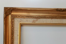 Cadre en bois mouluré