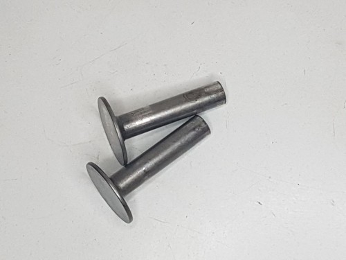 Poussoirs soupapes de - 2,