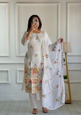 Robe Salwar Kameez Indienne