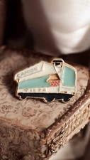 Vintage Retro Pizza Truck Advertising Pin Used
