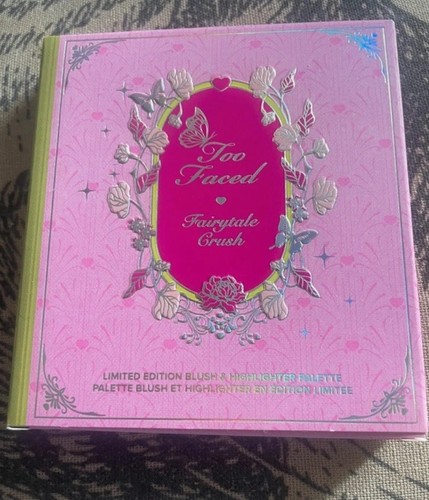 Too faced palette blush - too,