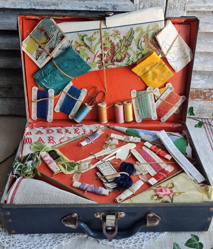 Ancienne valise couture - de,