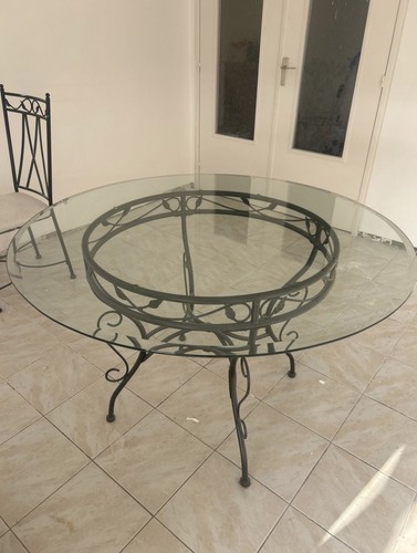 Table ronde - table,