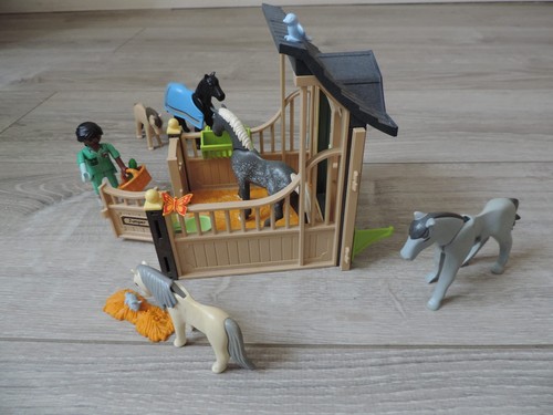 Playmobil box a chevaux - box,
