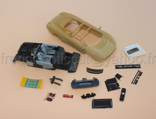Voiture jaguar 220c - vm,