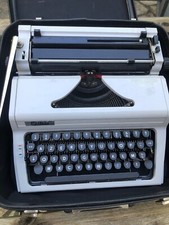 erika typewriter with box