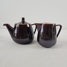 Théière Et Pot A Lait