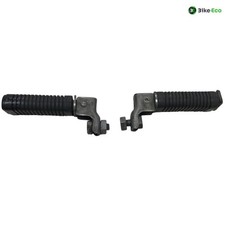 Repose pieds arriere droit et