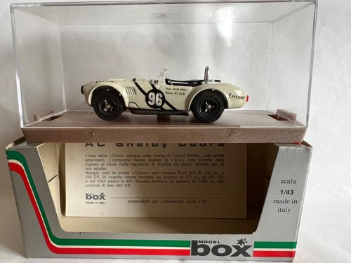 Model box 8421 - box, ac