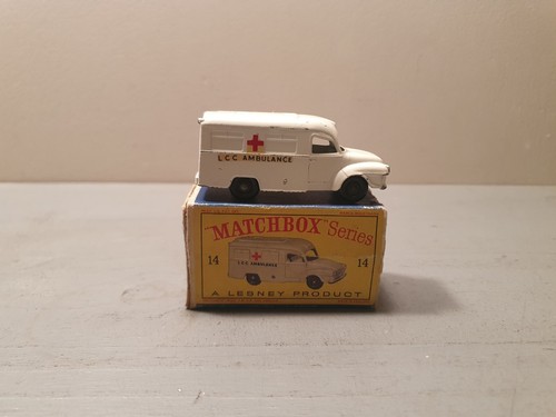 Bedford lomas ambulance - bedford,