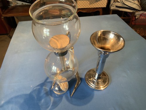 Cafetière ancienne marque