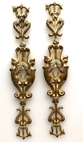 Serrure clefs décor pediment - clefs,