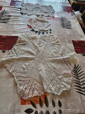 lot de 3 anciens napperons au