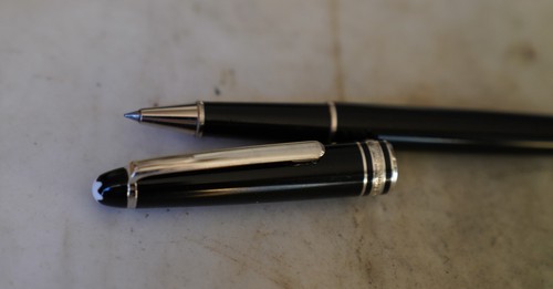 Magnifique stylo roller - stylo,