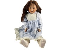 Poupée d'artiste ancienne