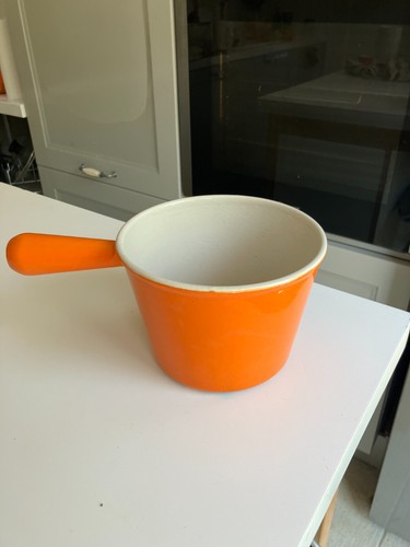 Poelon caquelon fondue - a, le