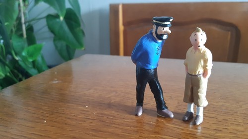 Tintin figurine - tintin, figurine.