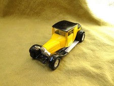 Yellow 1928 Bugatti Type 44 Diecast Pullback Car *TESTED (Read Description)