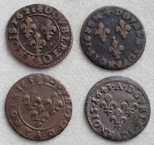 Joli lot doubles tournois - 4,