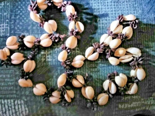Collier coquillages - en,