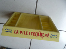 ANCIEN  PRESENTOIR  PUBLICITAIRE  RAMASSE MONNAIE PILE LECLANCHE/ 25 X 20     cm