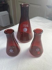 Lot of 3 Low Actinic red Pyrex 2x 125mL 1x 500mL Erlenmeyer flasks #54980 nice