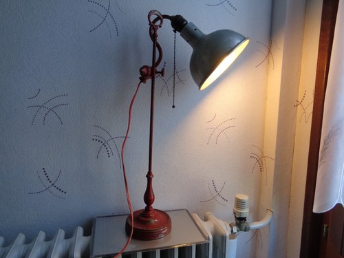 Ancienne lampe bureaux - ancienne, de