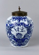 C. 1790 De Porceleyne Claeuw "The Claw" Delft Tobacco Jar with Original Lid