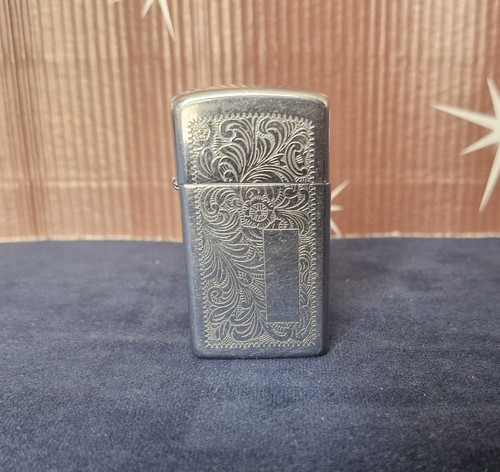 Petit briquet zippo - petit,