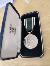 Ambulance Service Long Service Medal In Box Of Issue E2R - Raymond Saunders