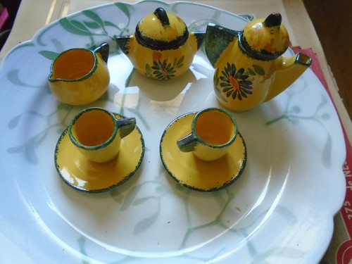 Dinette tete faience - tete, a