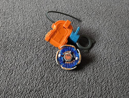 Beyblade metal masters hyper - metal,