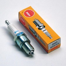 Bougie d'allumage NGK pour Moto Yamaha 535 Xv Dx Virago 1988 à 2000 Neuf