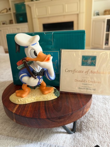 Wdcc donald decision - wdcc, "donald's