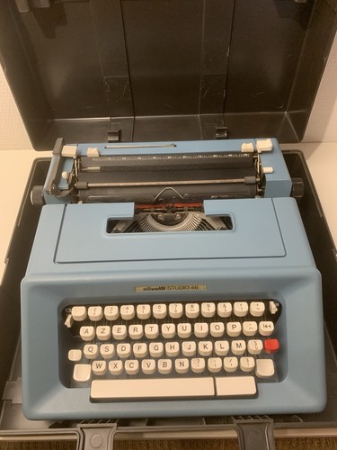 Olivetti studio machine - studio, 46