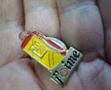 pin's pins pin badge gasoline pump SHELL vintage 