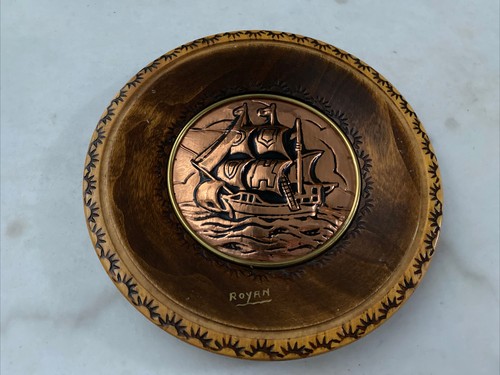 Ancienne decoration bois - ancienne,