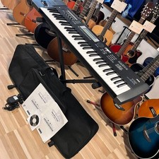 KORG TR61 61-Key Synthesizer Workstation