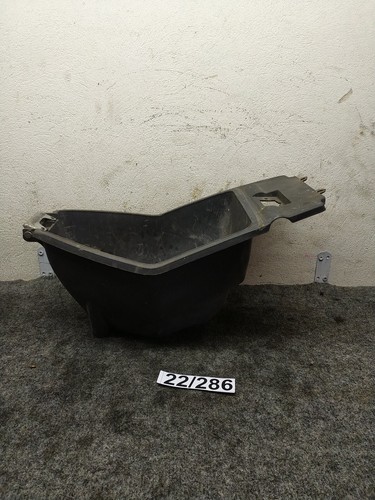 Plastique sous selle - plastique, porte