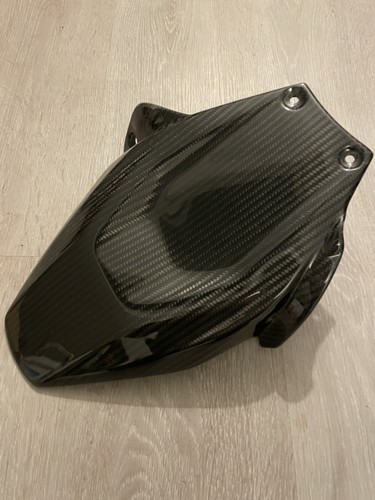 Garde boue carbone 899 959 - boue,