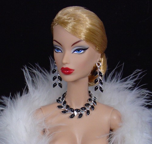 Barbie fashion royalty - barbie,