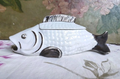 Ancienne boîte porcelaine - en,