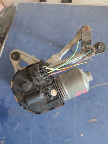 Moteur essuie glace avant cote - avant,