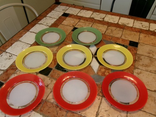 Lot assiettes à - 8, dessert