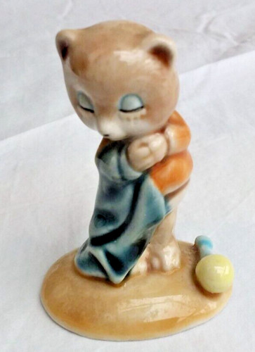 Figurine porcelaine - figurine, en