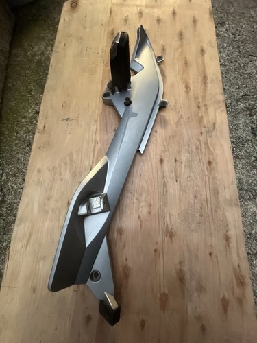 Platine gauche bmw r1200rt - bmw,