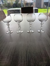 4 Verres  à Vin Rouge