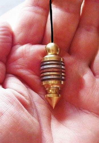 Pendule métaux harmoniseur - pendule,