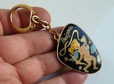 Ancien porte cle métal Ange