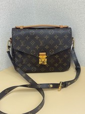 Louis Vuitton Metis Pochette Monogram Leather Shoulder Bag Satchel Purse Handbag